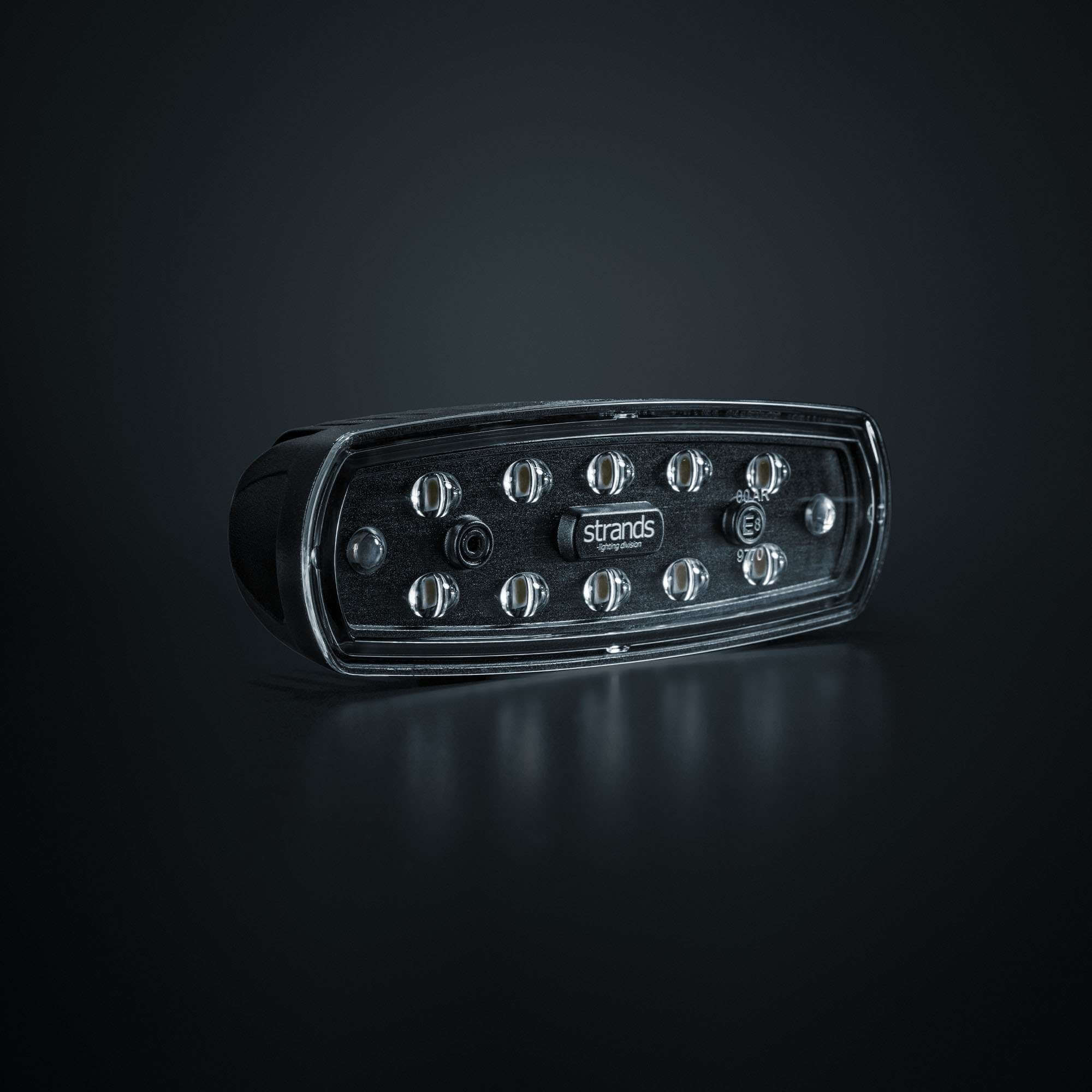 Strands NUUK E-LINE BLACK R 13W