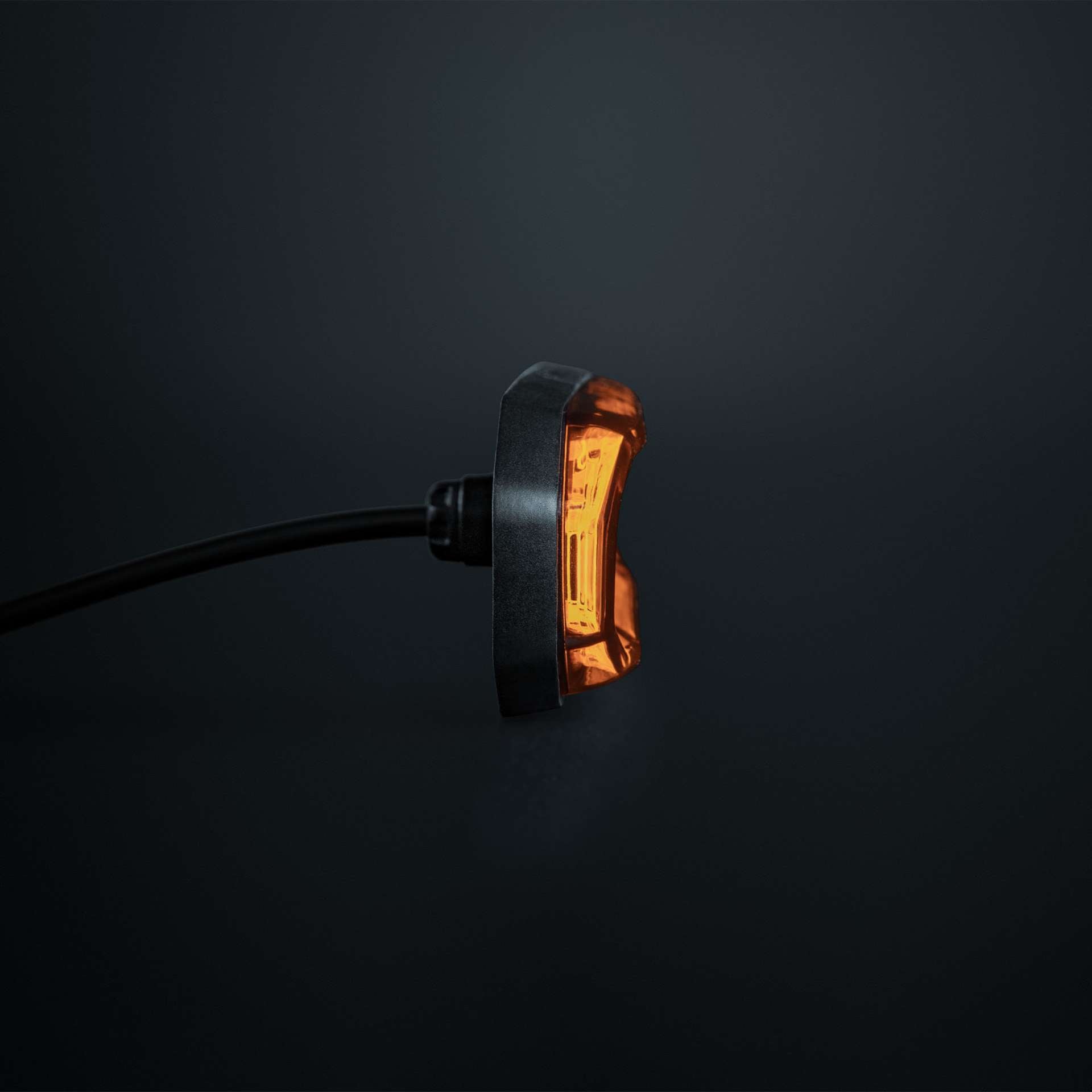 Strands FOR9T AURA LUCE DI SEGNALAZIONE DIREZIONALE 6 LED Giallo ambra