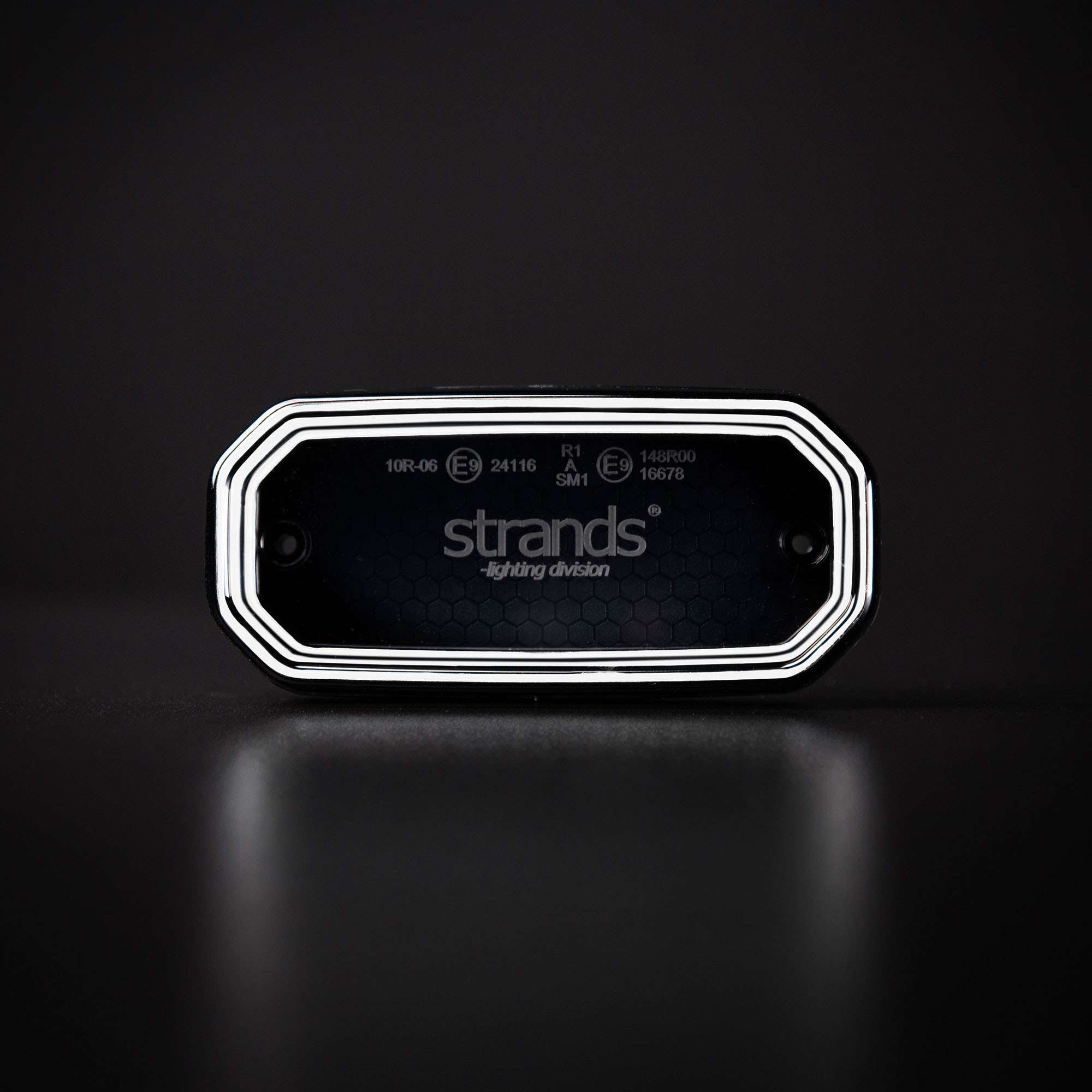 Strands FOR9T Scale Front Position Light